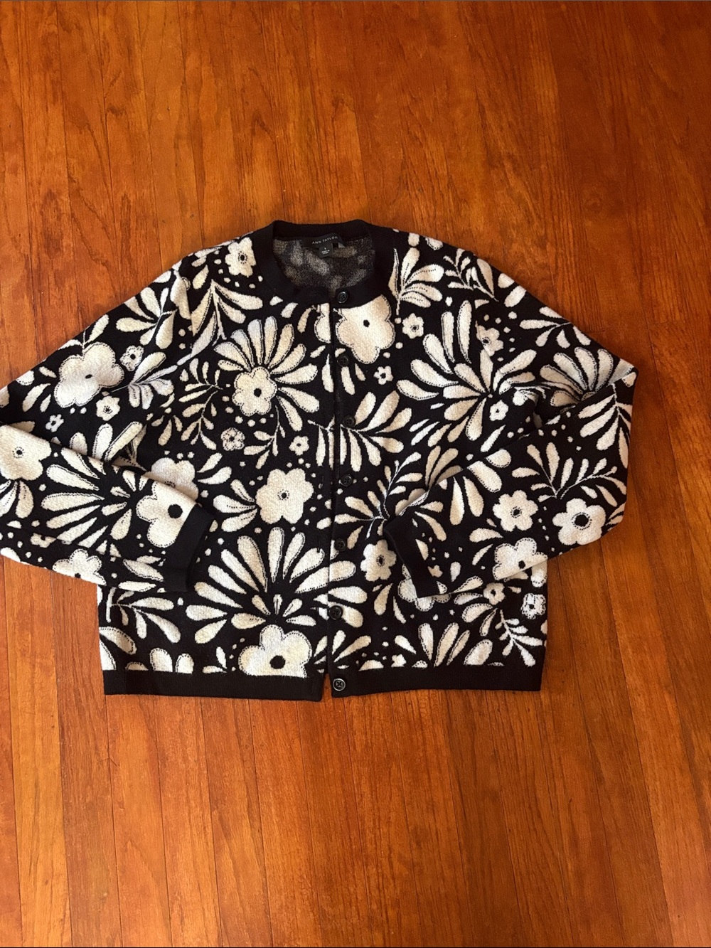 Ann Taylor Black and White Floral Knit Sweater